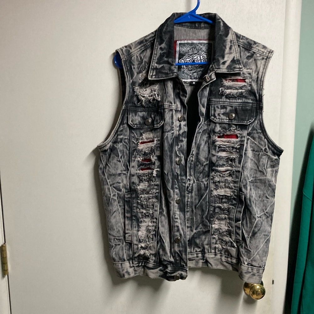 Distressed denim vest by 1738